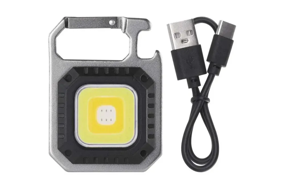 Nabíjecí mini LED svítilna – přívěšek, 750 lm
